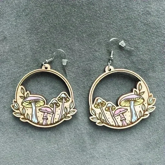 NEW Woodcut Mushroom Design Earrings Shrooms Psychedelic Hippie Boho Cottagecore - Picture 2 of 6